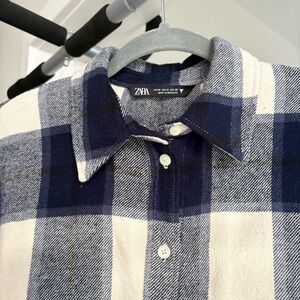 Zara Men's Navy and Cream Checkered Shirt warm and comfy